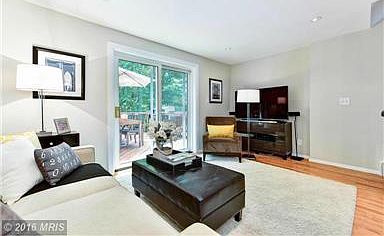 4th image of 2839 New Providence Ct