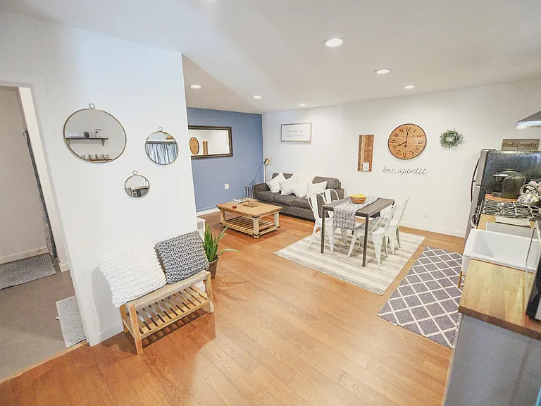 5534 Alcove Ave — Photo 1