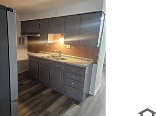 858 Canaan Ave, Saint Louis, MO 63147