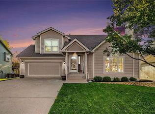 7725 N Conant Ave, Kansas City, MO 64152