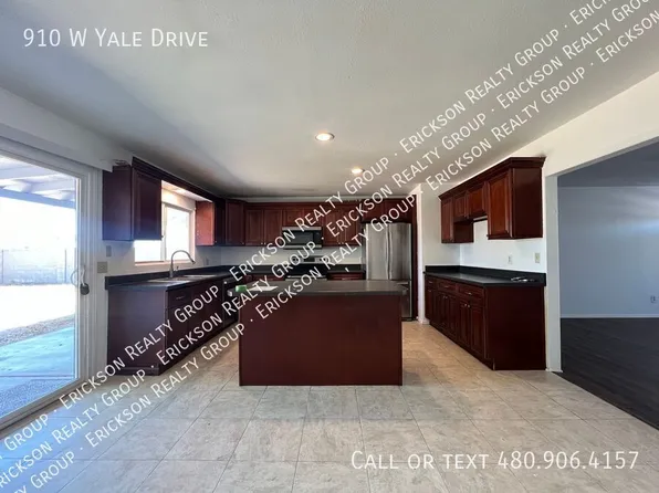 910 W Yale Dr, Tempe, AZ 85283