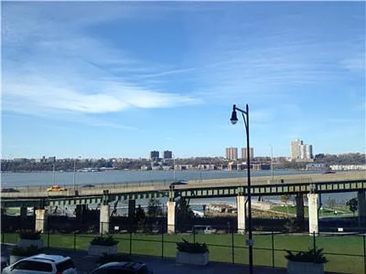 Rented by (Legacy) Elegran | media 40