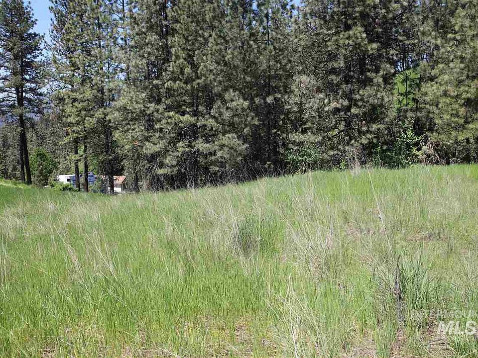 2nd image of LOT 1 Remington Hls