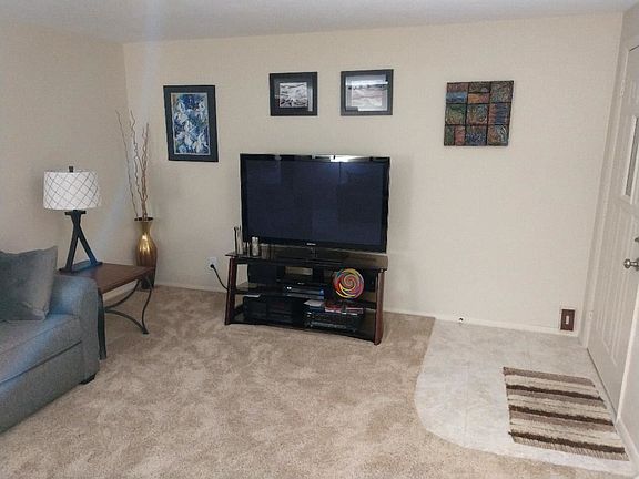 3rd image of 411 Whippoorwill Dr