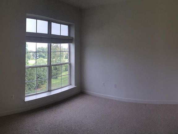 3rd image of 830 Belmont Bay Dr APT 305