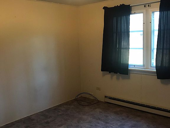 small bedroom