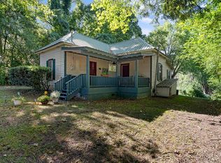 118 E Oak St, Ellijay, GA 30540