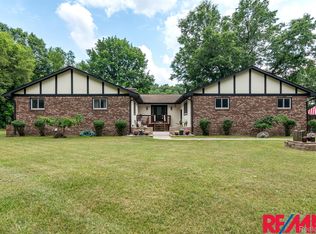 8294 Standing Pines Dr, Holly, MI