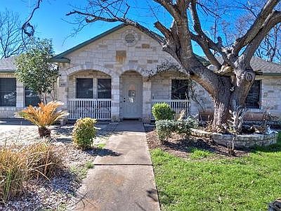 1st image of 3018 Great Valley Dr