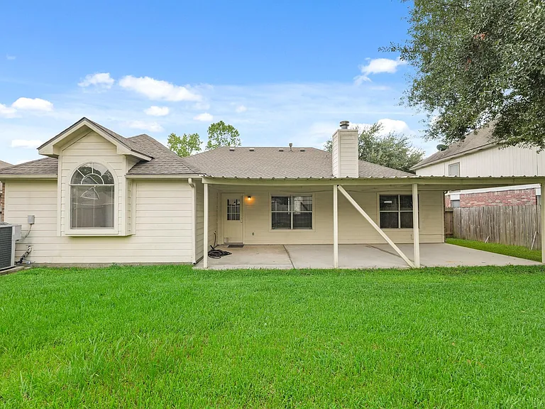 3651 Woodlace Dr — Photo 30