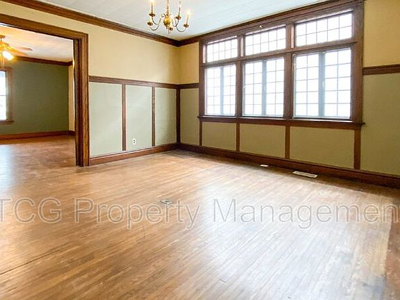 4th image of 1125 Paul St #A