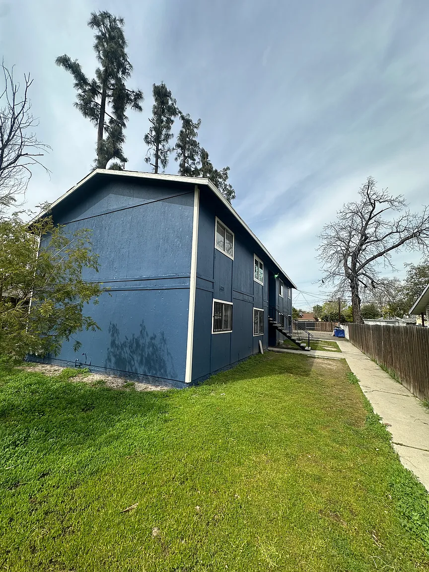 2311 E White Ave #201 photo 1