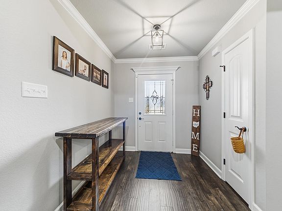 4th image of 44 Cimarron Cir