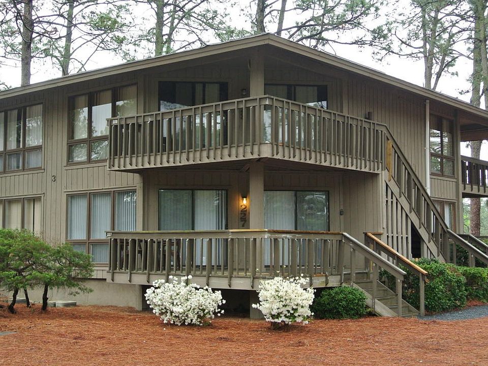 2016 Spring Eschmann Zeb's condo 083
