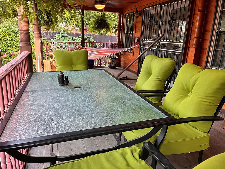 1721 W Summit Ave — Photo 3