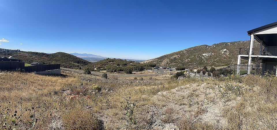 1st image of 2611 E Canyon Edge Dr