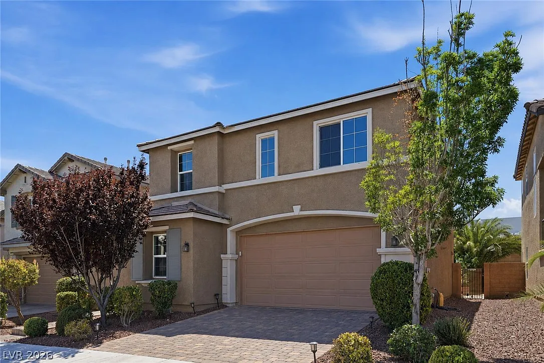 4 bed, 3.0 bath, 2286 sqft, $2,395 — Photo 4