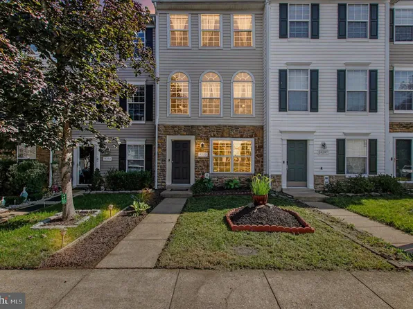 14395 Madrigal Dr, Woodbridge, VA 22193