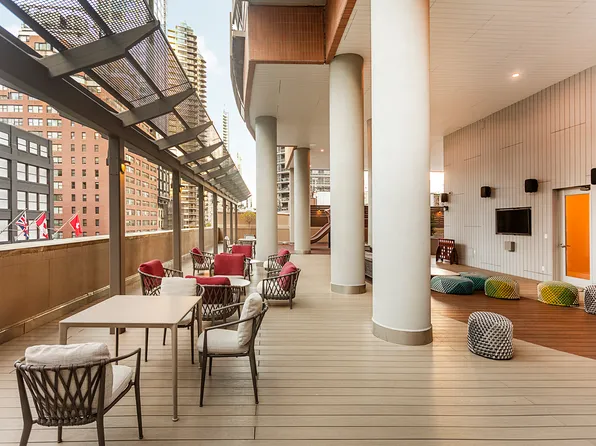 205 East 59th Street image 22 of 30