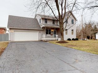 419 N Cedar Rd, New Lenox, IL 60451