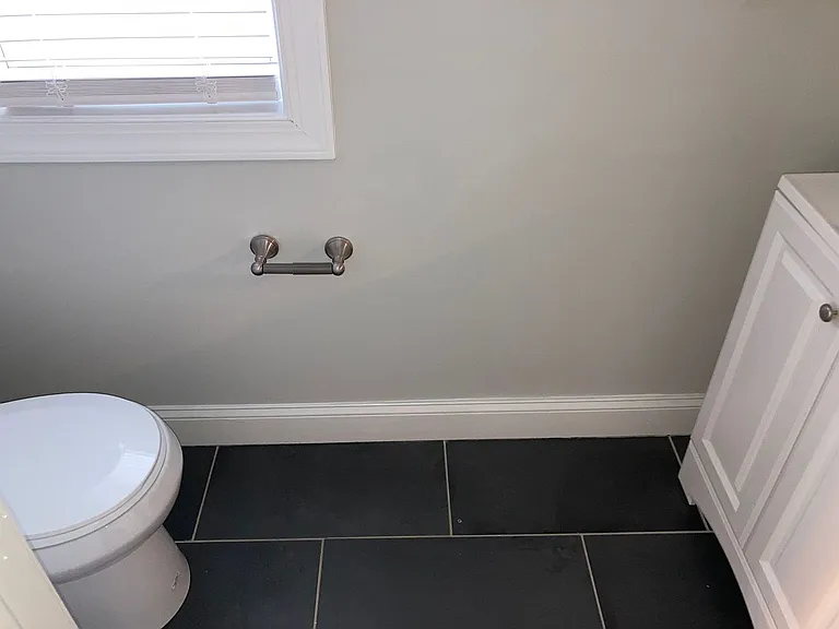 2225 W Thompson Street — Photo 17
