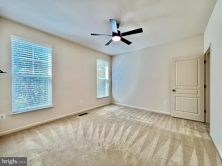 1599 Renate Dr — Photo 11
