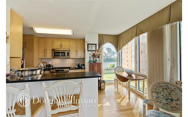 Sold by Douglas Elliman | media 3