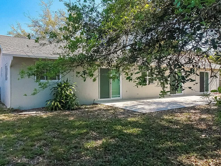 1199 Kinglet Ter — Photo 15