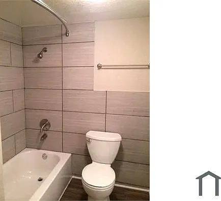 900 N Center St #205 — Photo 8