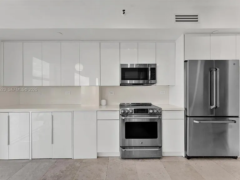 4201 Collins Ave #2301 — Photo 19