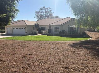 1352 Tierra Roja Dr, Fallbrook, CA 92028