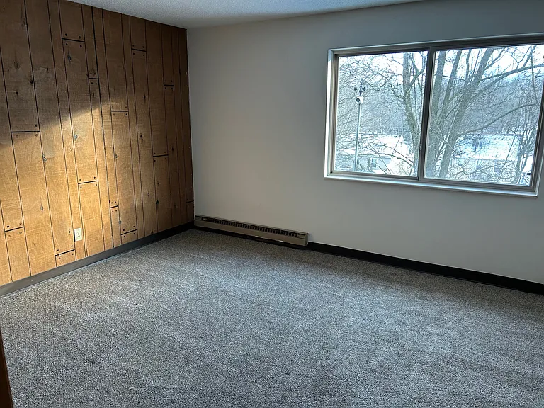 545 Gruber Ave #6 — Photo 6