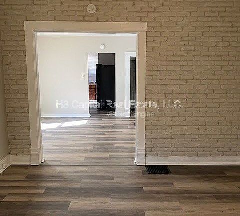 5th image of 2251 Delmar Ave #A