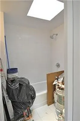 Rented by Veracity NYC LLC | media 48