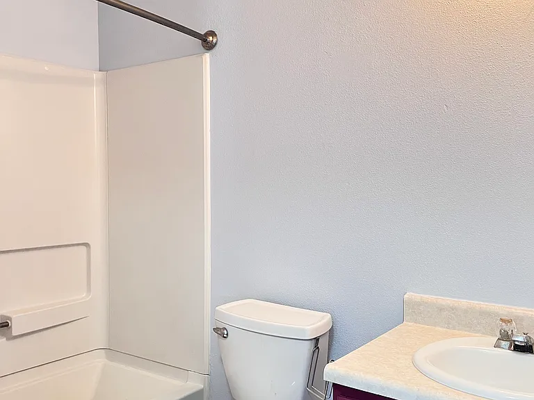 8729 Liberty Mills Dr — Photo 16
