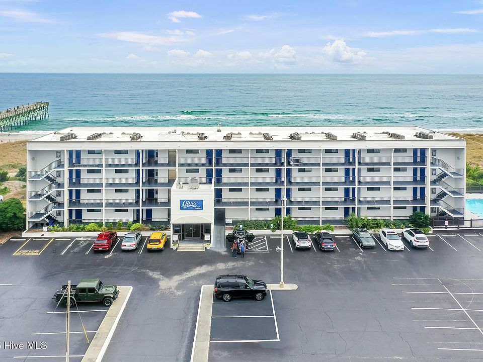1st image of 711 S Lumina Avenue #111
