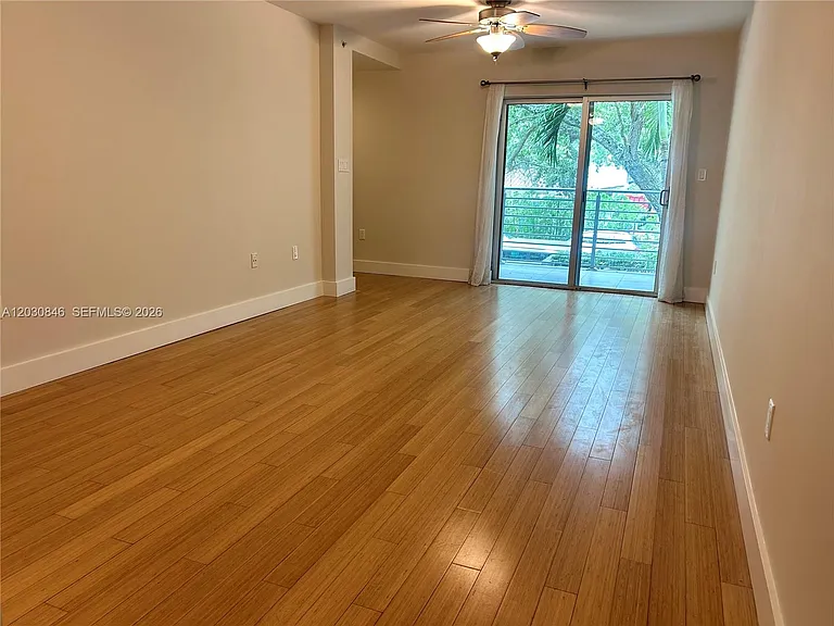 7541 SW 61st Ave #3 — Photo 2