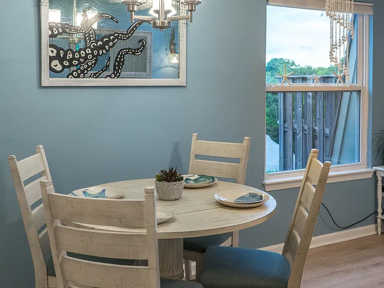 2801 Seahorse Ct — Photo 12