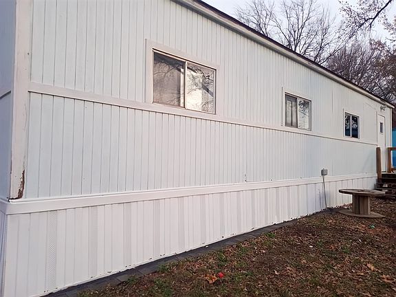 5th image of 777 E Yerby St Lot 24