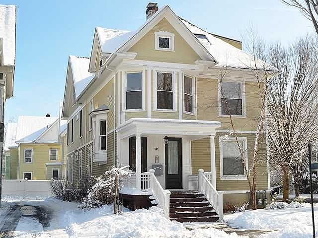 1st image of 147 Livingston St APT 2