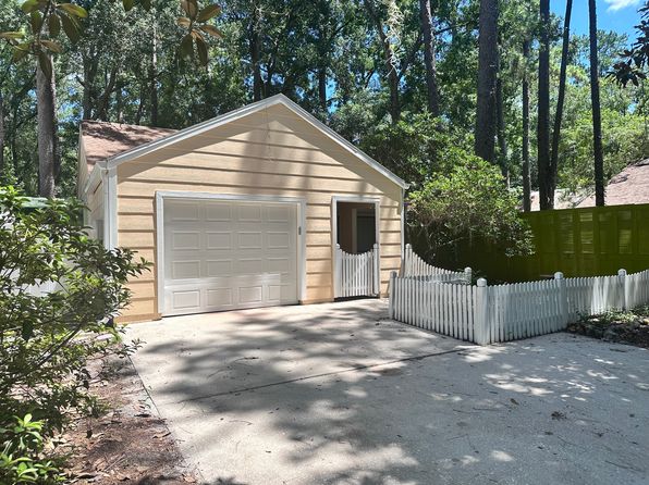 820 NW 10th Ave