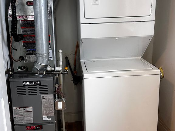 3rd image of 2661 W Medill Ave APT 1