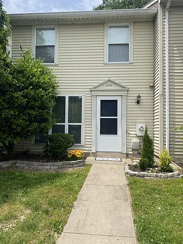 1248 Independence Sq Photo 1