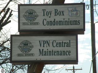 6177 Shanty Creek Rd, Bellaire, MI 49615