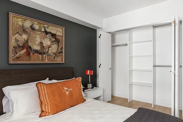 Rented by Greystar | media 2