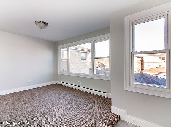 4th image of 2945 N 75th Ct