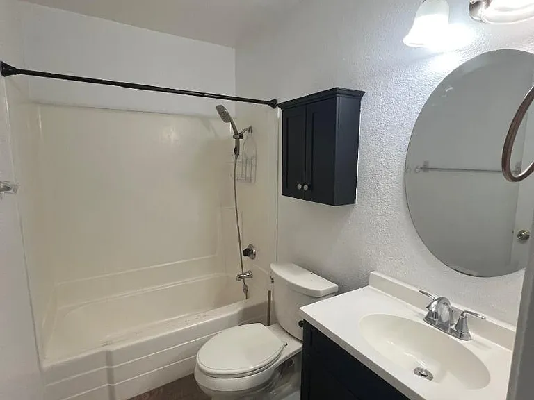 Unit Photo