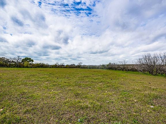 2nd image of 6851 Old Pearsall Rd