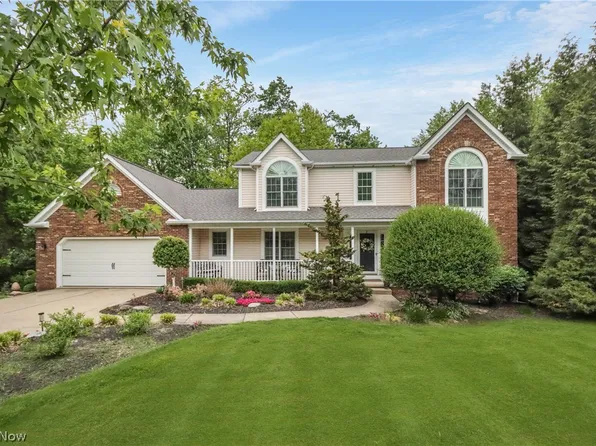 8015 Hansom Pl, Mentor, OH 44060