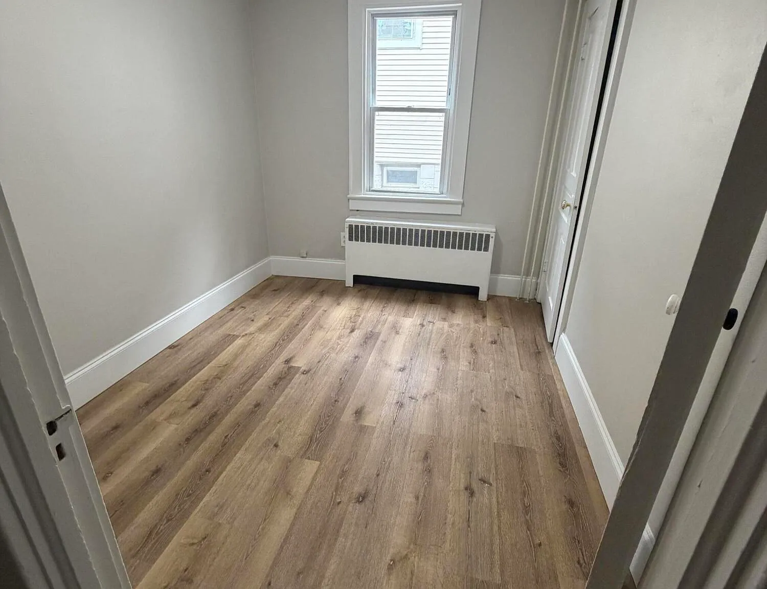 2 bed, 1.0 bath, 700 sqft, $1,250 — Photo 4